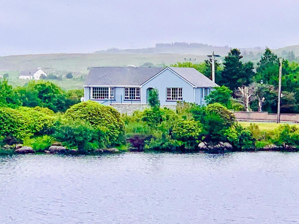 The Lake House 던글로 외부 사진